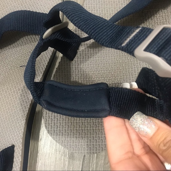 Columbia size 14 “Red River” Navy Blue Outdoor Sandals - Picture 6 of 10